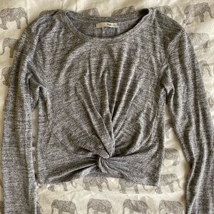 Aritzia Wilfred Free Shirt Grey Gray Medium